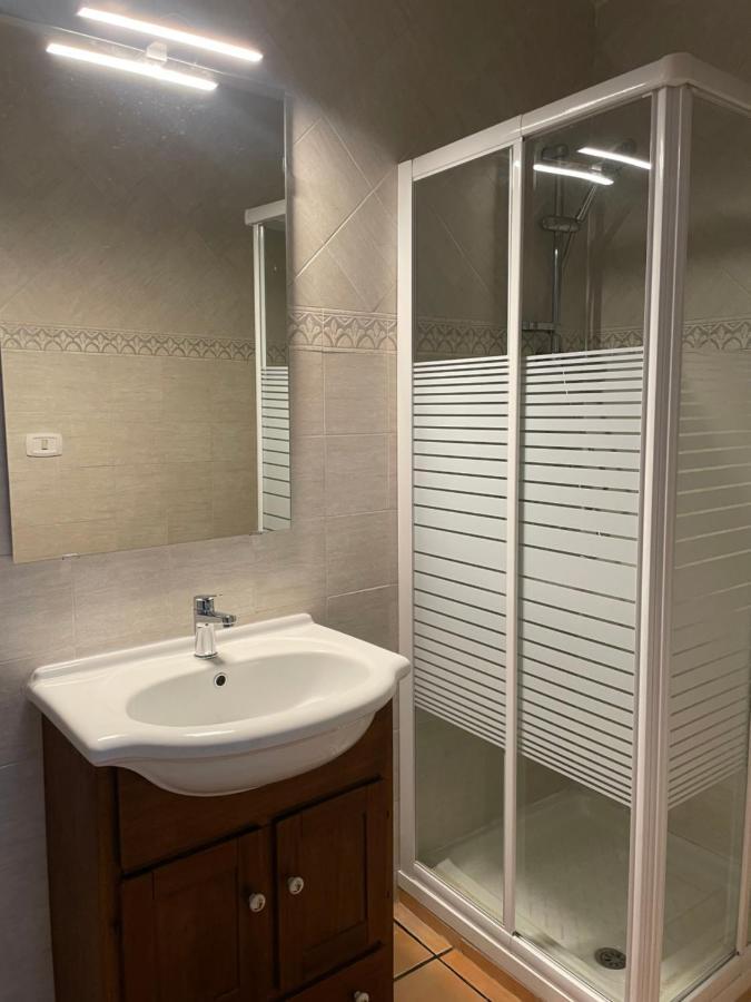 Le Suite Di Ginevra Naples Luaran gambar