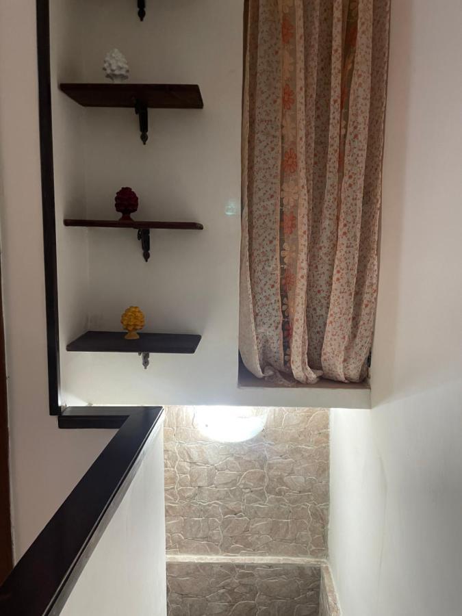 Le Suite Di Ginevra Naples Luaran gambar